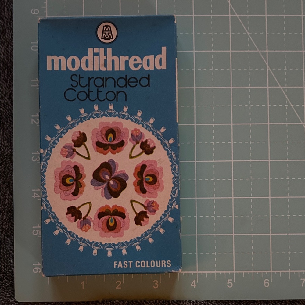 Modithread Stranded Cotton Embroidery Thread - Picture 1 of 5